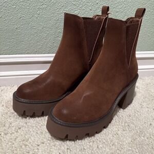 Mia Rusty Platform Chelsea Boots Size 8 Y2K Chunky Block Heel Urban City Hip
